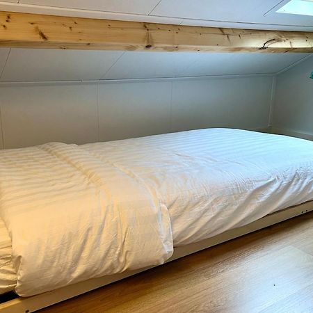 Bed And Breakfast Roodkapje Kaatsheuvel Eksteriør billede